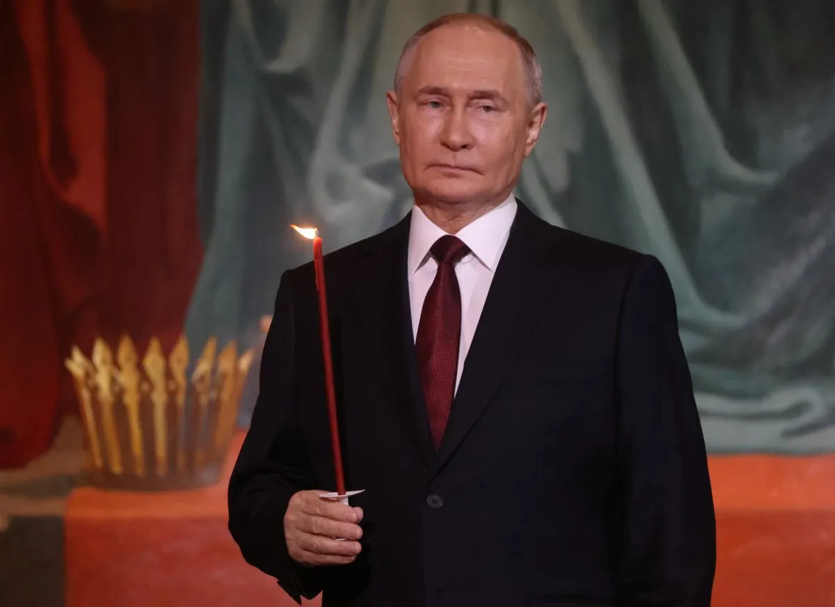 Аналитики рассматривают несколько путей падения власти Владимира Путина: от быстрой ликвидации до показательного процесса или внутренних столкновений силовых структур. Триггерами могут стать крупные боевые действия, внутренние волнения или потеря внешней поддержки.