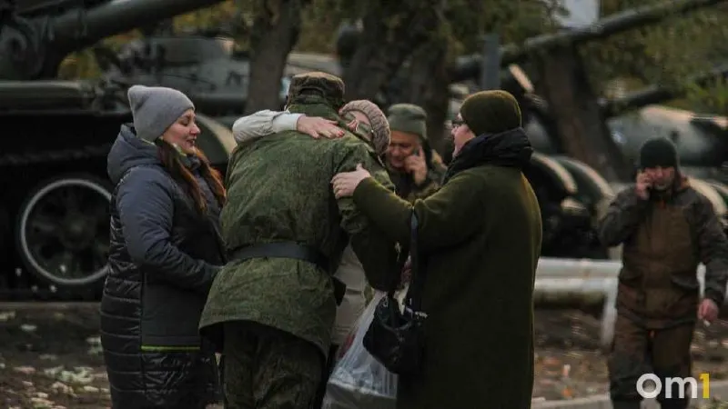 Перечень включает субсидию до 100 тысяч руб. на газификацию, помощь с трудоустройством, освобождение от платы за детский сад и бесплатное питание школьников.