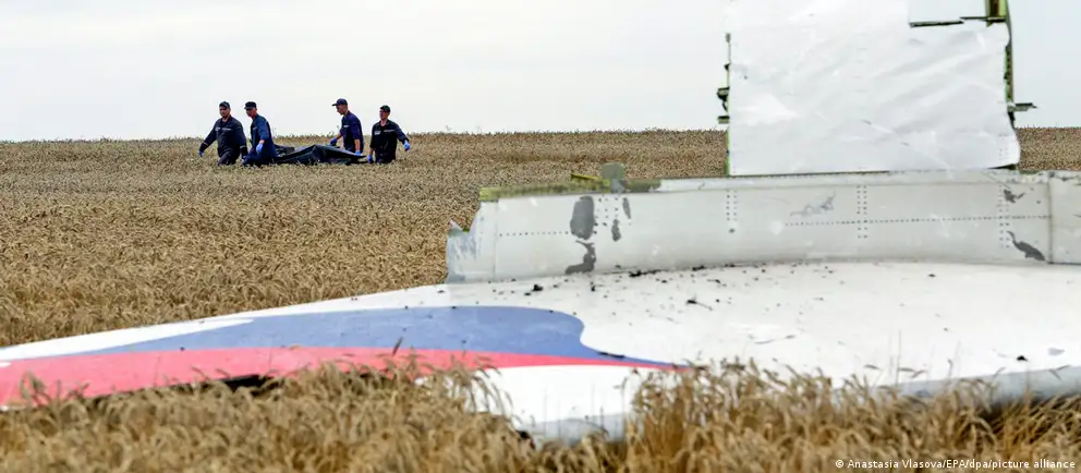 Евросоюз в годовщину катастрофы MH17 потребовал от России признать ответственность и полностью сотрудничать в обеспечении правосудия. Решения ЕСПЧ и ИКАО названы важными шагами к установлению истины и привлечению к ответственности.