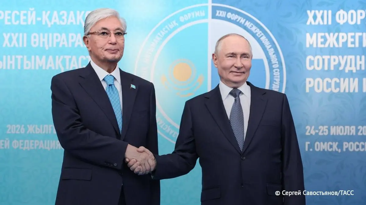 Президент заявил, что отношения с Казахстаном развиваются успешно и носят стратегический, предложил синхронизировать работу стран в рамках ОДКБ и ЕАЭС.