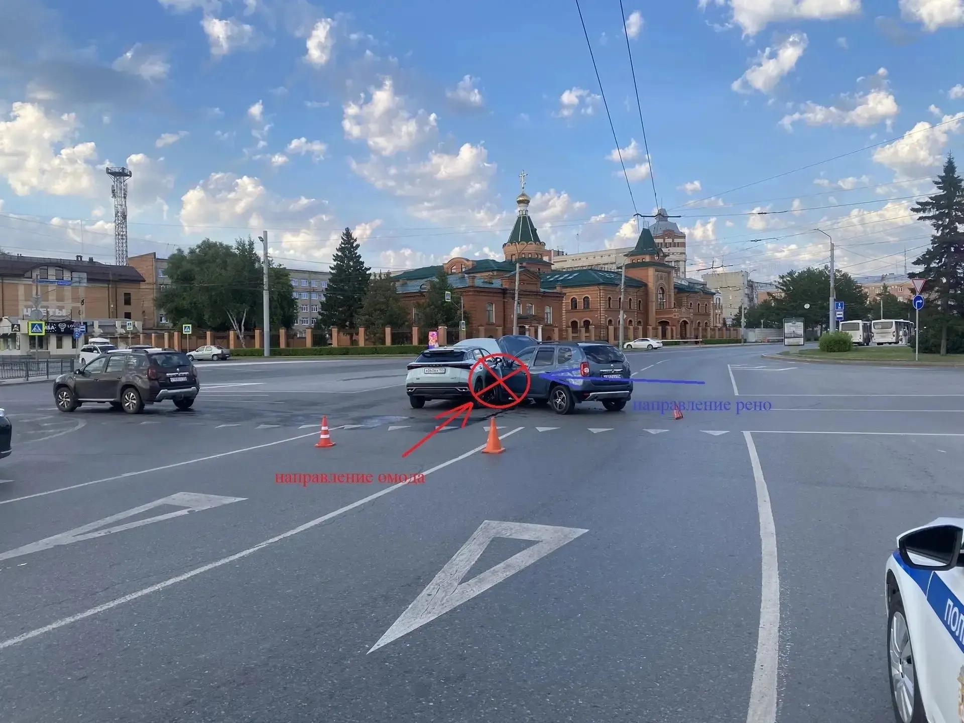 В&nbsp;Омске в&nbsp;центре города после&nbsp;столкновения двух машин пострадала годовалая девочка