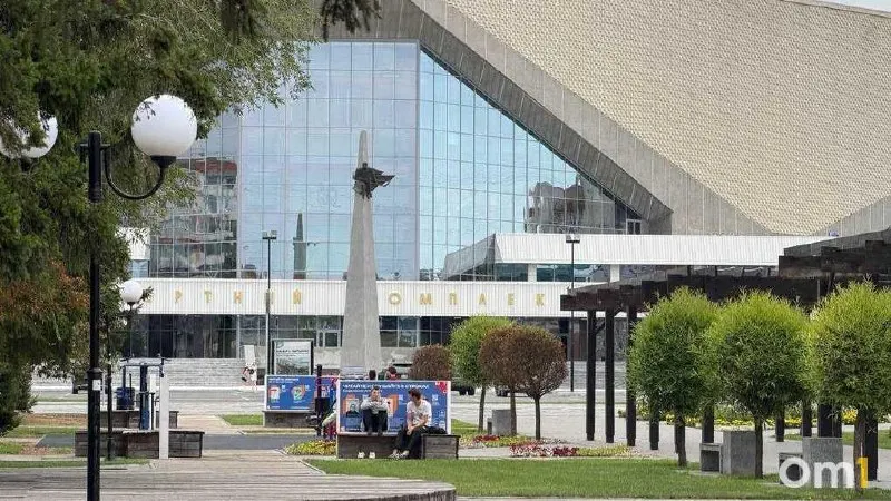 Клуб рассматривал возможность провести матчи Кубка Блинова в обновлённом спорткомплексе, но принял решение не менять площадку из-за логистических сложностей и несогласия соперников.