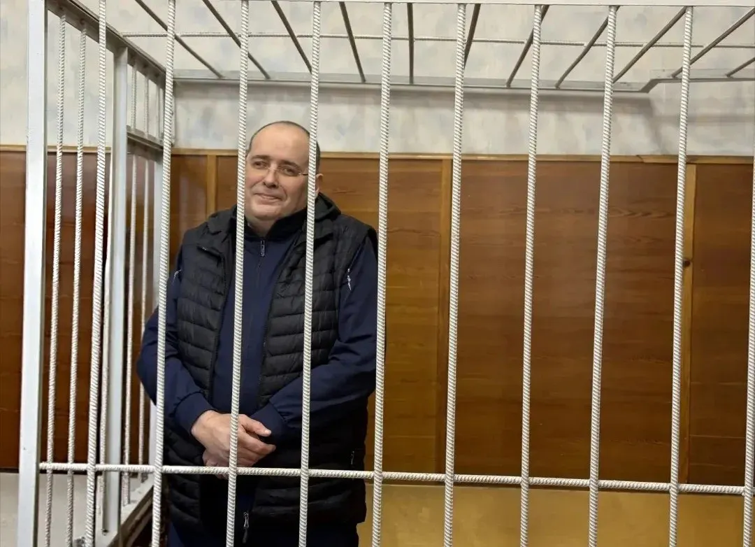 Андрей Кислицы́н признан виновным в получении взятки в особо крупном размере; суд вынес наказание — 9 лет колонии строгого режима со штрафом 8 820 000 рублей. С учетом первого приговора общий срок составляет 14 лет и общий штраф близок к 17 млн рублей. Объявленная сумма взяток, переданных министерству, — 4 410 000 рублей; личная выплата — не менее 2,7 млн рублей.