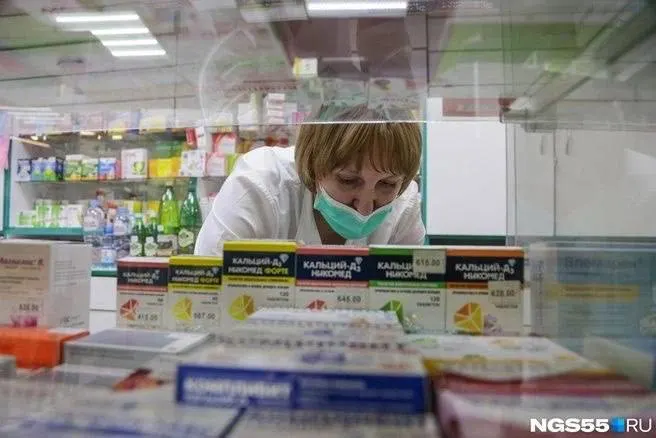 Росздравнадзор вынес предостережение аптеке на ул. Интернациональная за оборот просроченных препаратов.