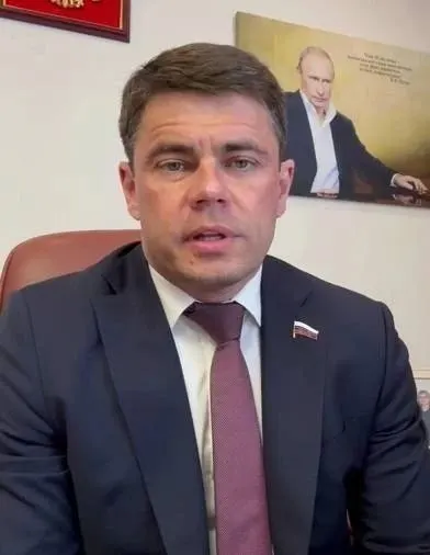 Глава Госдумы по информполитике заявил о движении к суверенному интернету на фоне появления национальных мессенджеров.