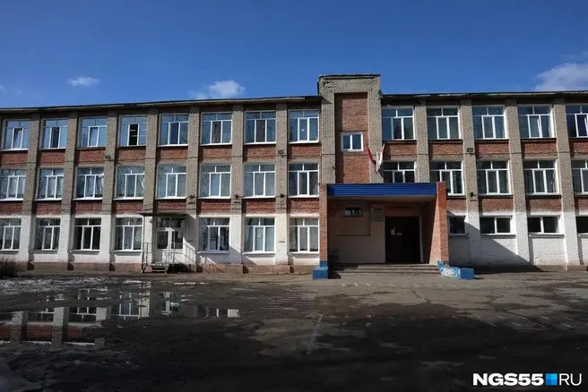 Пять школ Омской области выведены из&nbsp;образовательного процесса из‑за&nbsp;аварийного состояния зданий