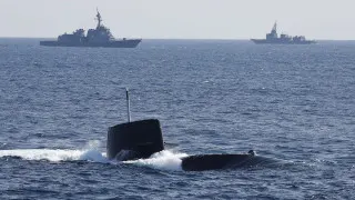 Правительство Японии кардинально пересмотрело послевоенную доктрину и разрешило экспорт летальных вооружений, открывая путь к крупным военным контрактам в Азии, Европе и с союзниками по Западу.