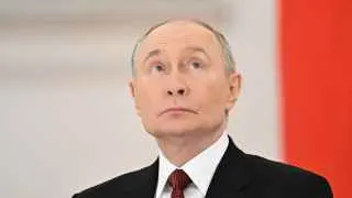 Владимир Путин заявил, что вся страна должна трудиться «на фронт», как во время Великой Отечественной войны, и пообещал продолжение создания «зоны безопасности» на границе с Украиной и достижение целей военной кампании, при этом эксперты ожидают новую волну частичной мобилизации.