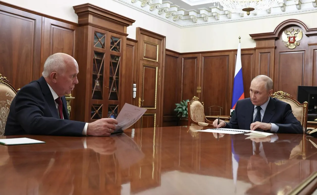 Глава корпорации доложил президенту, что массовое производство МС‑21 и Суперджет‑100 начнётся только в следующем году; в этом году ожидается сертификация лишь Ил‑114‑300.