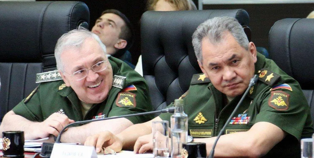 Московский суд по иску Генпрокуратуры признал недобросовестное обогащение экс‑первого замминистра обороны и его окружения и обратил в доход государства деньги и недвижимость общей стоимостью 5,5 млрд рублей.