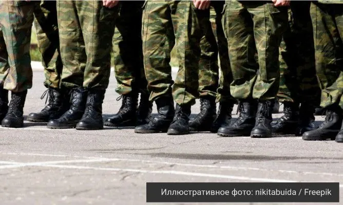 Стороны продлили режим прекращения огня до 11 мая. Представители России, США и Украины подтвердили договорённости, включая обмен военнопленными в формате 1000 на 1000.