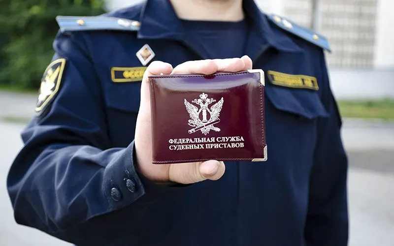 Квартиру омички и её 12‑летнего приёмного сына продали на торгах — уполномоченная по правам человека просит прокуратуру области взять ситуацию под контроль и учесть интересы ребёнка.