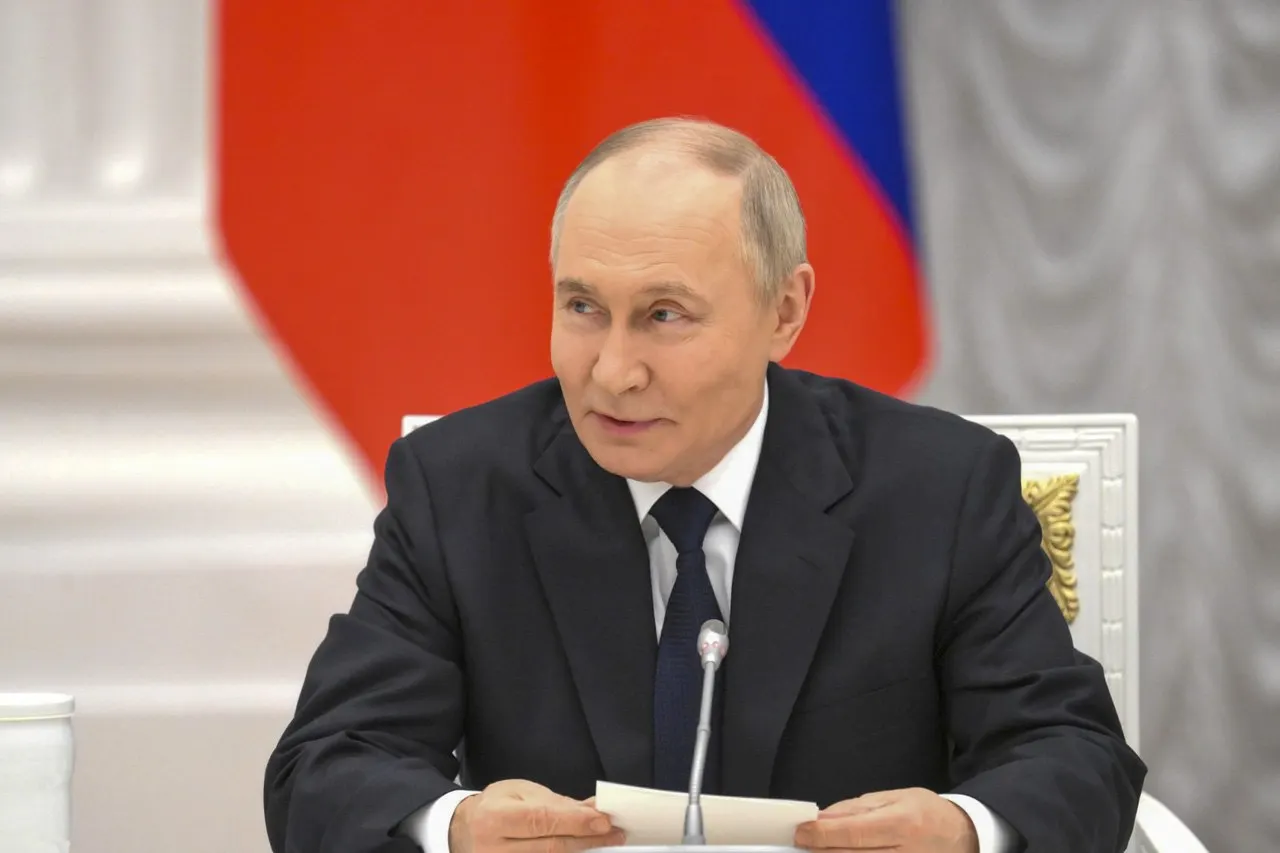 Президент заявил, что Россия готова ответить на любые попытки уничтожить российские базы ПВО в Калининградской области.