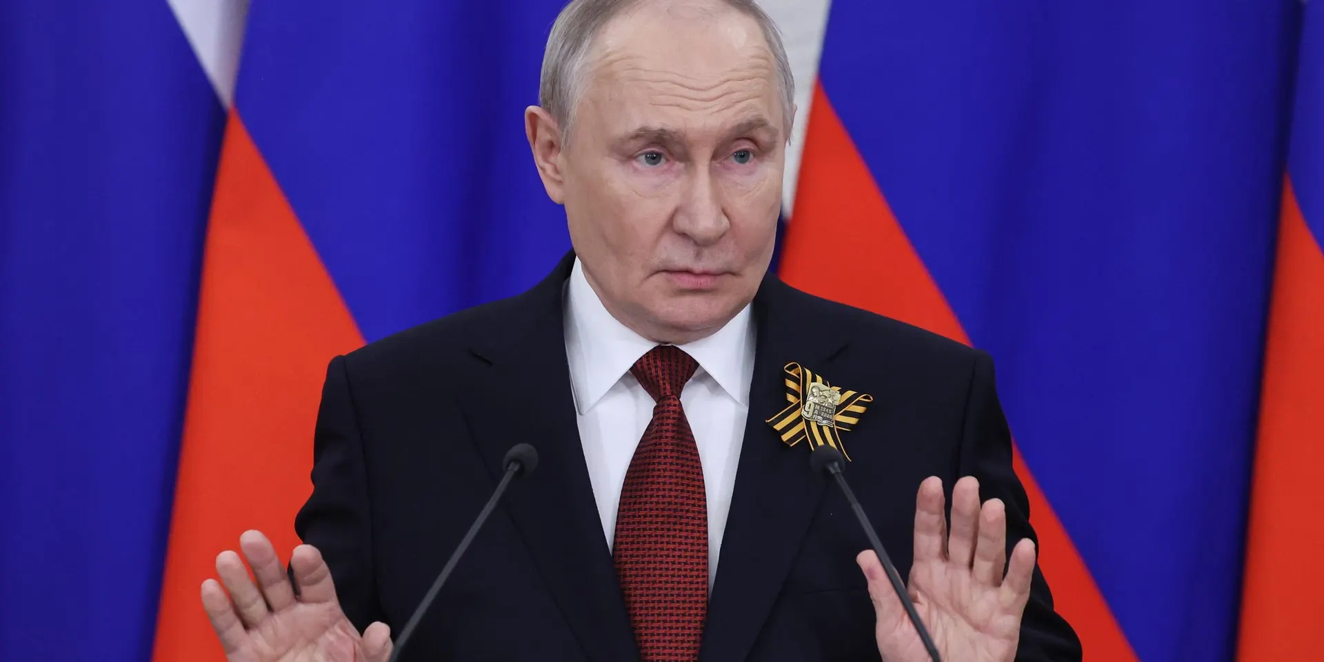 Минфин и Центробанк предупреждают, что бюджет не выдержит текущего уровня военных расходов. Правительство просит найти сокращения в невоенных статьях, в то время как Минобороны требует усиления финансирования.