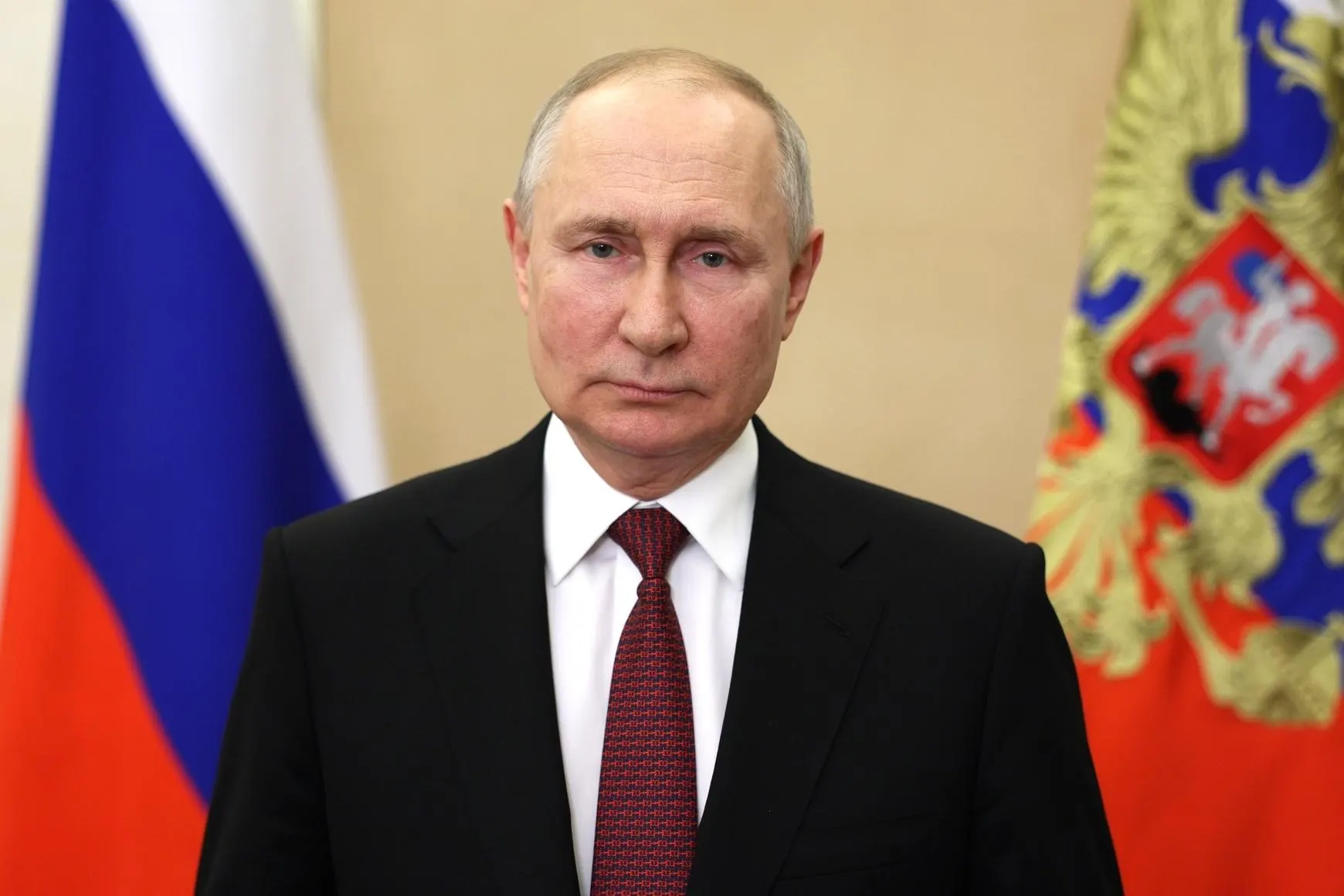 Президент подписал указ, которым фонд «Защитники Отечества» получил право оказывать поддержку дополнительным категориям ветеранов боевых действий, в том числе тем, кто получил инвалидность при отражении вооружённого вторжения и на приграничных территориях.