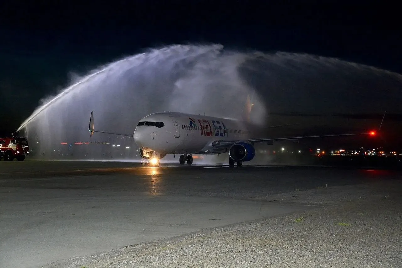 Ночной рейс из Шарм-эль-Шейха на Boeing 737-800 от новой партнёрской авиакомпании вылетел из Омска полностью забронированным.