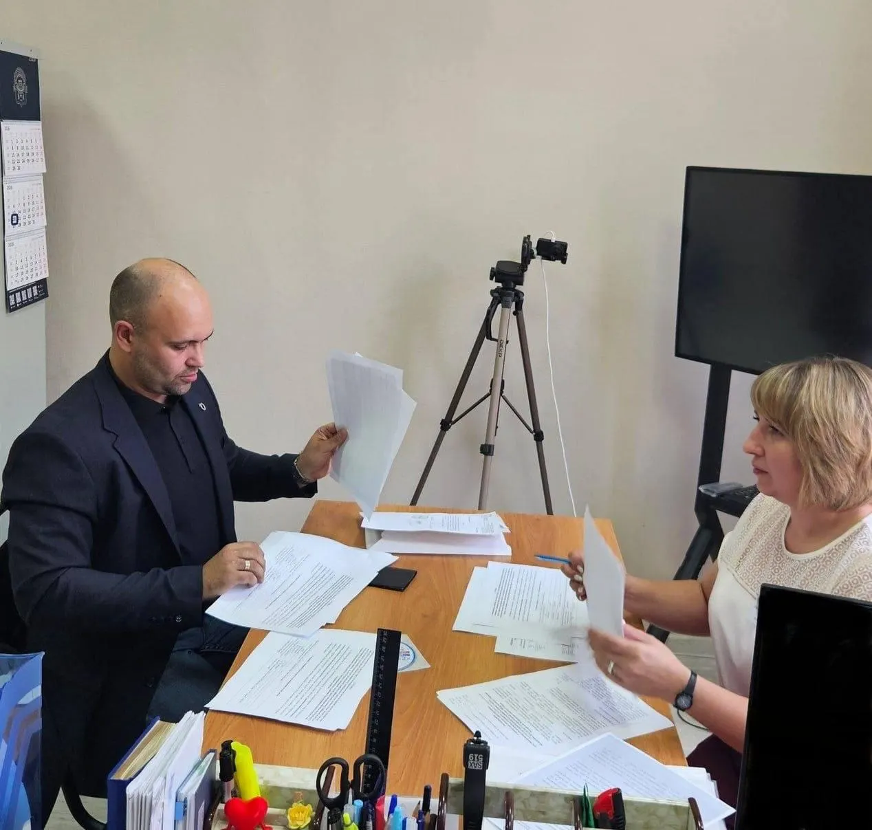 Центризбирком зарегистрировал федеральный список партии «Яблоко», возглавляемый председателем челябинского отделения Ярославом Щербаковым. В партии рассчитывают преодолеть пятипроцентный барьер и предлагают избирателям альтернативу голосования за мир и прекращение репрессий.