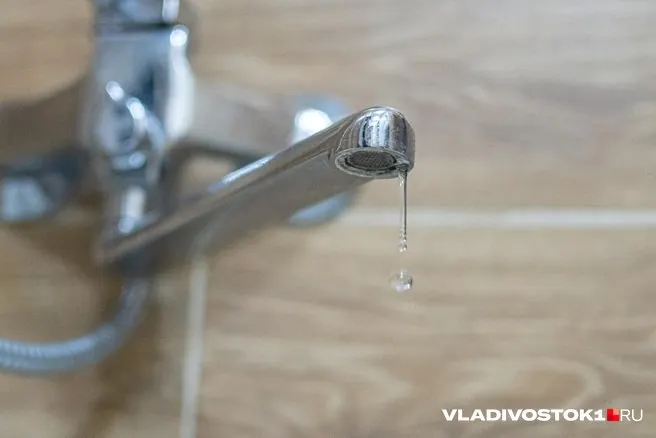Ремонт водопровода на Волочаевской оставит без холодной воды детский сад, госучреждения, торговый комплекс и девять жилых домов с 10:00 до 22:00.