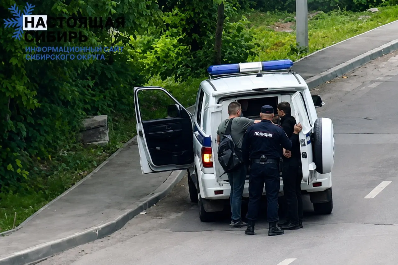 За первые шесть месяцев 2026 года число контрактников сократилось, в то время как госструктуры и компании массово ищут работников для воинского учёта на фоне больших потерь армии.
