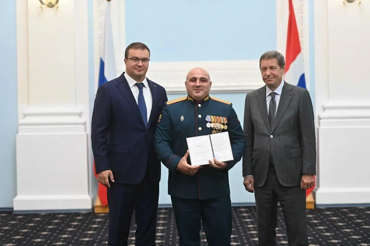 В Омской области запущена кадровая программа для ветеранов и военных, которые позже могут занять управленческие должности.