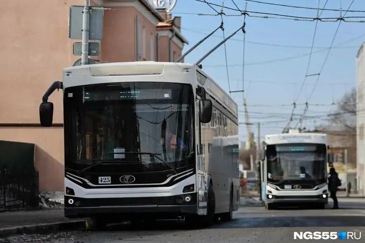 В Омске объявили о старте двух троллейбусных маршрутов №5 и №10, несмотря на задержку сдачи депо на Ватутина; главный препятствие — мост у Телецентра.