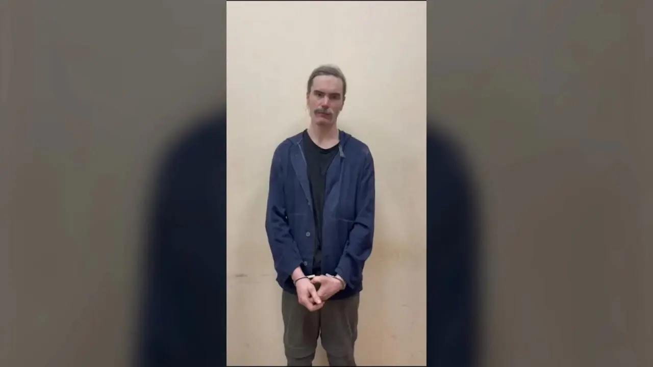 Суд вынес суровый приговор жителю Омска за госизмену и призывы к террористической деятельности в интернете; дело связано с передачей информации об Омском НПЗ.
